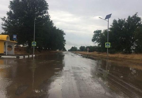 Пострадавшие от ливней дороги приводят в порядок на Ставрополье